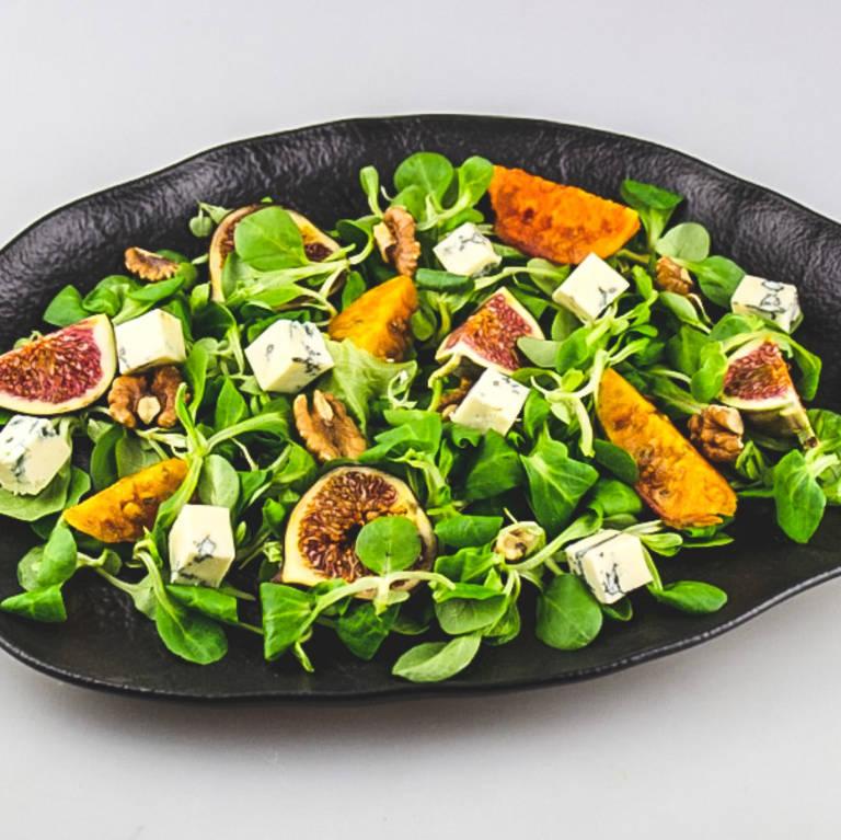 Valerian Salad with Gorgonzola and Walnuts