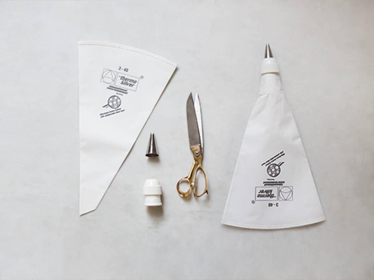 how-to-assemble-a-piping-bag