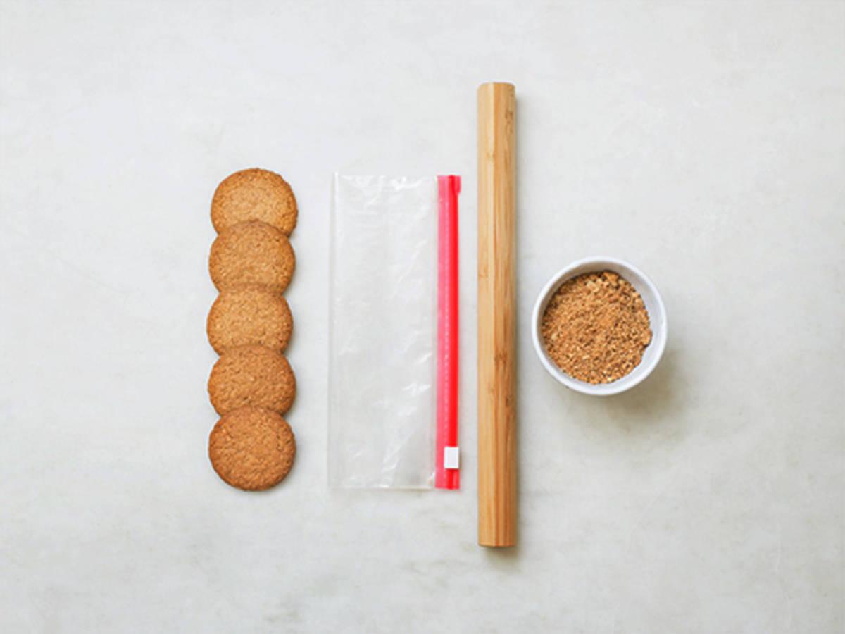 how-to-crumble-cookies-neatly
