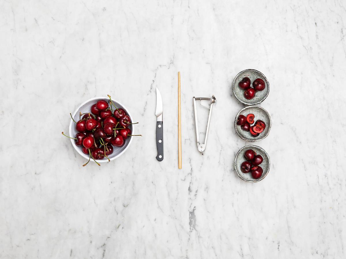 how-to-pit-cherries