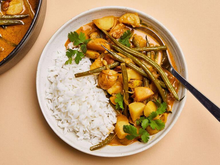 Vegan massaman-style curry