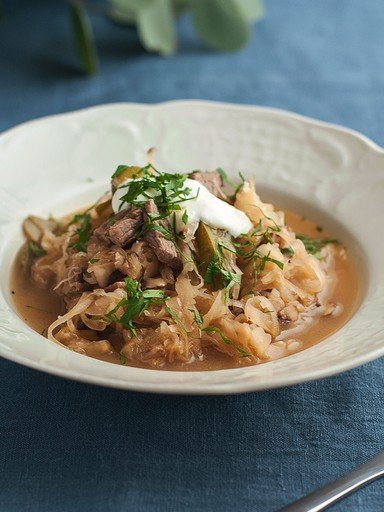 Sauerkraut-mushroom stew