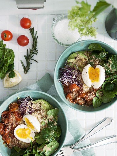 Frühstücks-Bowl mit Quinoa