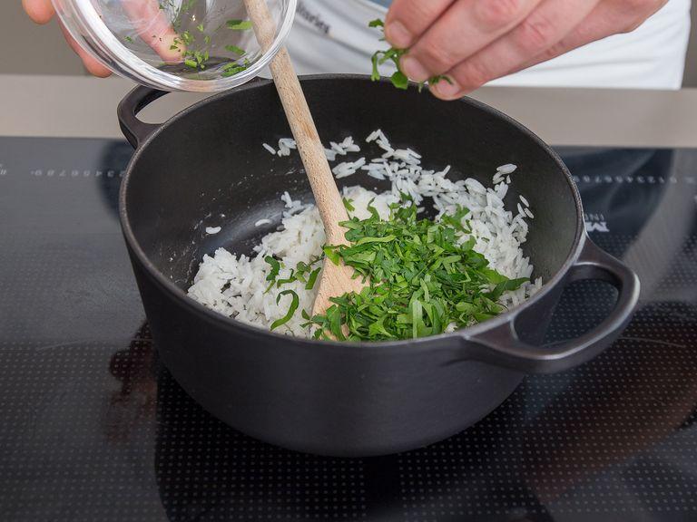While the sauce cooks, prepare rice. Add water and rice to a saucepan and season with salt. Bring water to a boil, then reduce heat and simmer for approx 12 – 15 min., or until the rice is cooked. Fold in parsley and serve alongside creamy pork ragout. Enjoy!