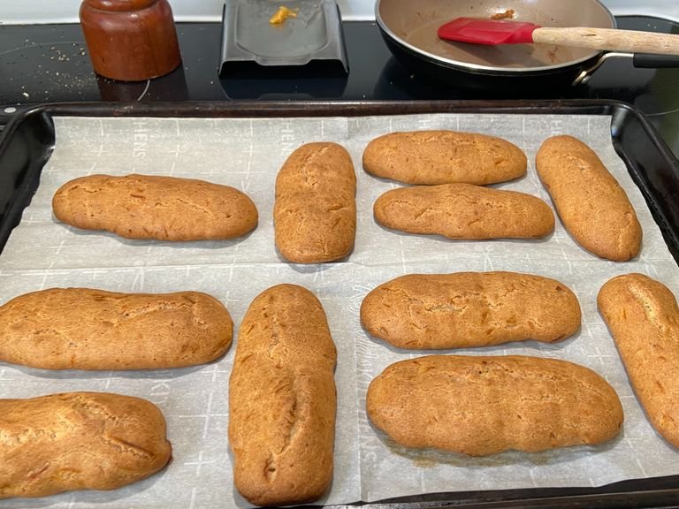 Once your pastry’s are baked and cooled, fill another piping bag with your whipped cream filling and pipe into either end of the eclair until you have filled the inside.
