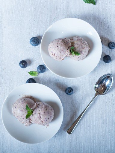 Quick banana blueberry ice cream