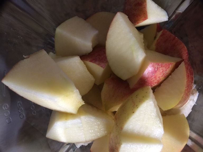 Apple cutted into small pieces