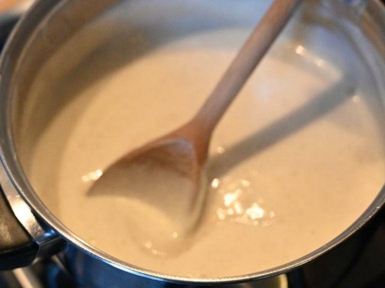 Pour the custard mixture back into the pan and cook on low heat for 10 minutes.