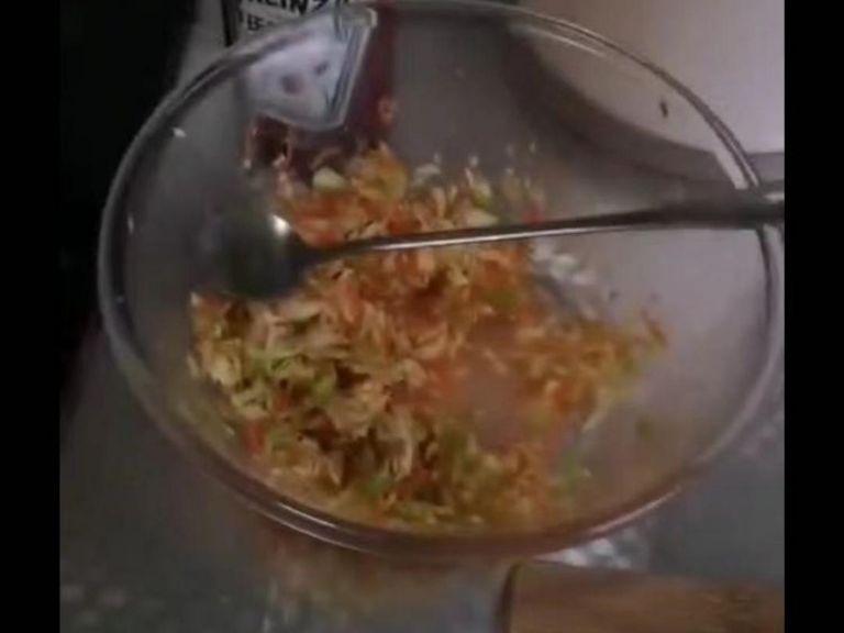 To prepare the salad, using a grater, peel and cut the carrot and cabbage in fine small pieces. Mix them in a bowl and add the lemon juice and a pinch of salt while revolving with a spoon.