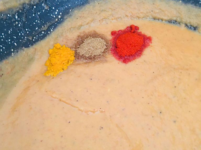 Meanwhile it’s time to spice up the blended onion tomato mixture. Add the listed spice powders to the gravy. Continue cooking the mixture for another 5 minutes.