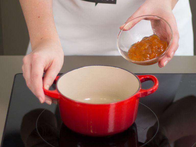 In a small saucepan, bring apricot jam and rest of the water to a simmer over medium heat for approx. 3 – 5 min. Stir well to combine. Remove from heat and set aside.