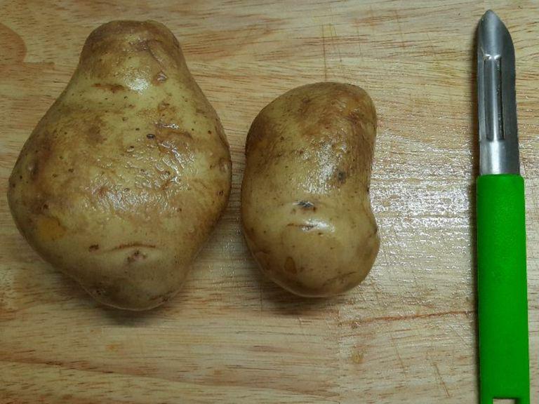Take 2 medium sized potatoes. Wash them properly.
