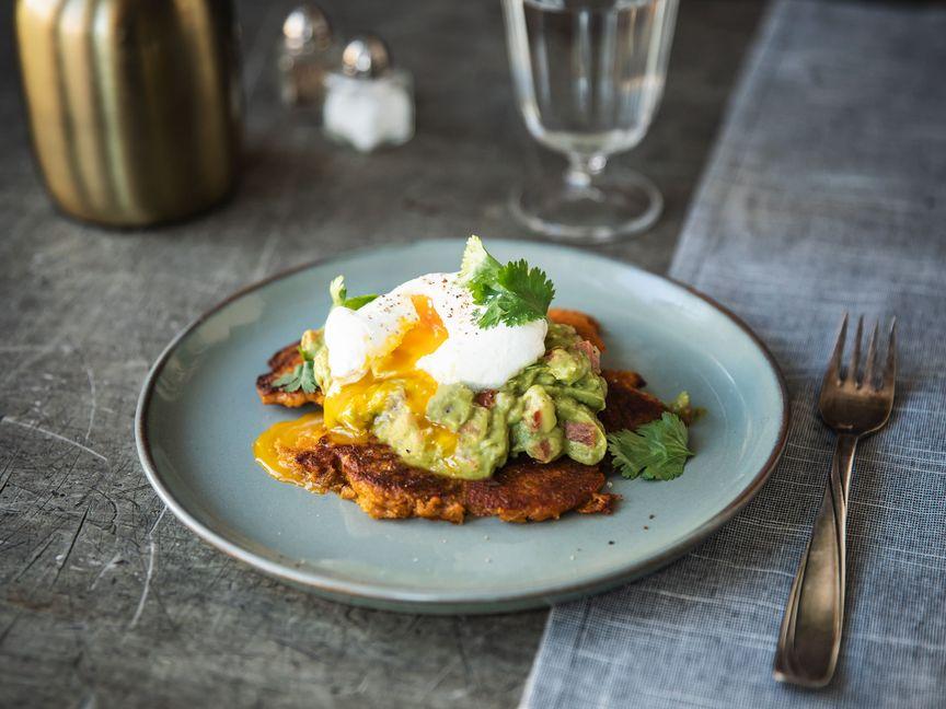 Sweet potato fritters with guacamole and poached egg
