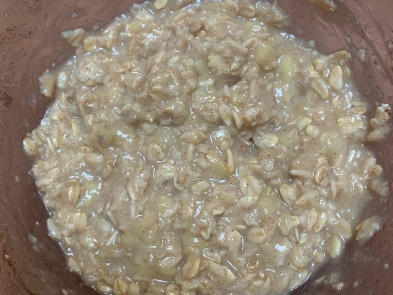 Microwave oats mixture 1-2 minutes, or until most of the water has been absorbed 