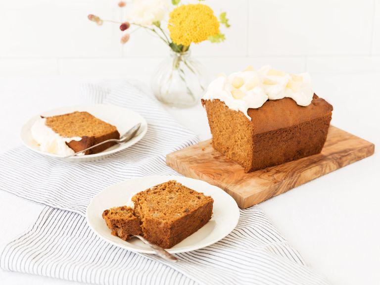 Spiced honey cake with pear and ginger