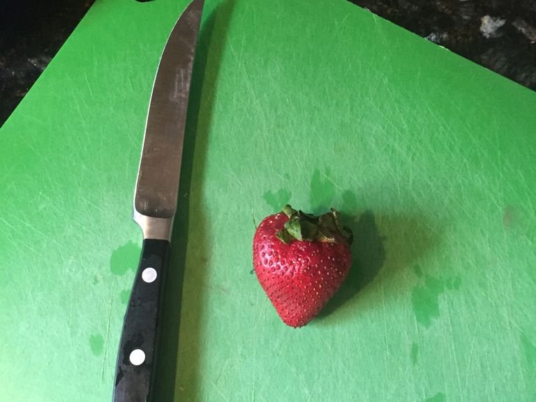 Chop strawberry’s