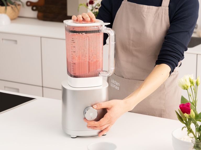 For the red pasta: Mix beetroot with eggs in a blender until smooth. Sieve flour and semolina onto a clean work surface and make a deep well in the center. Then add the beetroot purée and work into the flour with a fork to form a sticky dough. Continue kneading and proceed as with the basic dough.