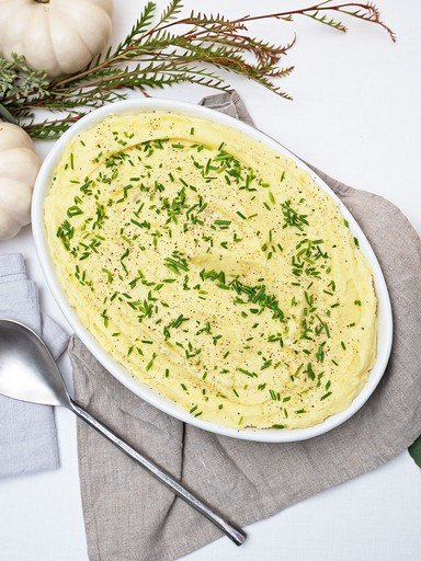 Creamy, garlicky mashed potatoes