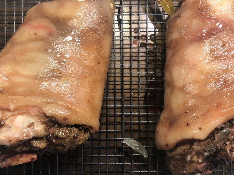Remove the meat from the freezer bag and remove the spices. Rest pork hock on resting tray and allow meat to dry in the oven at 200F for 1 hr followed by drying time in the fridge, unwrapped, for at least 5 hours.