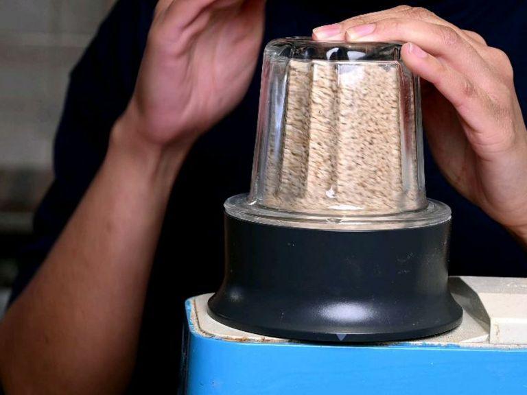 Add the remaining sesame seeds to the food processor and pulse to a fine powder.